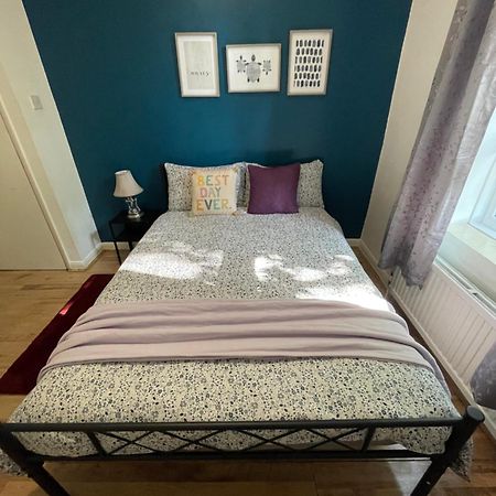 Contemporary Private Rooms Near Central 런던 외부 사진