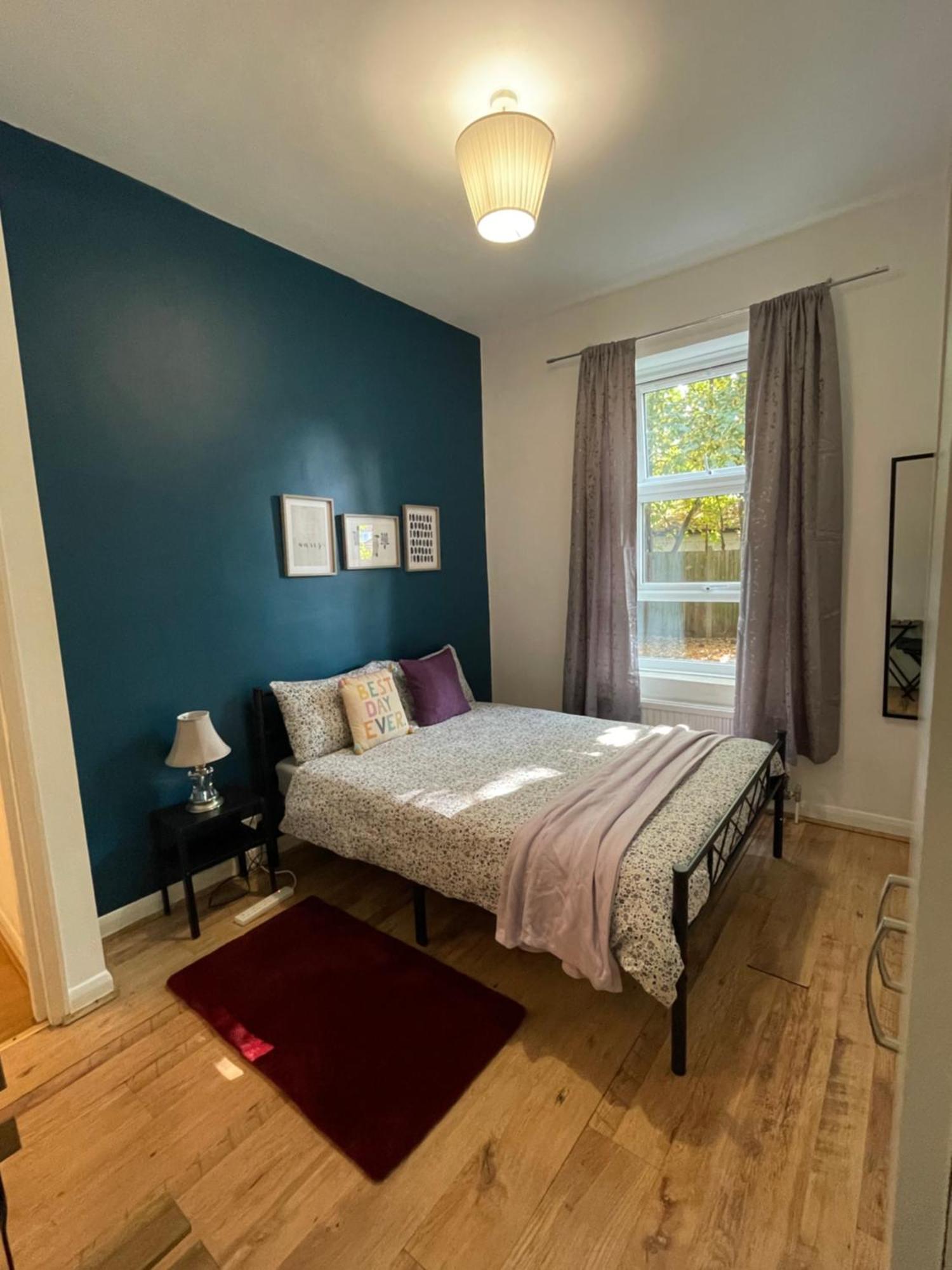 Contemporary Private Rooms Near Central 런던 외부 사진